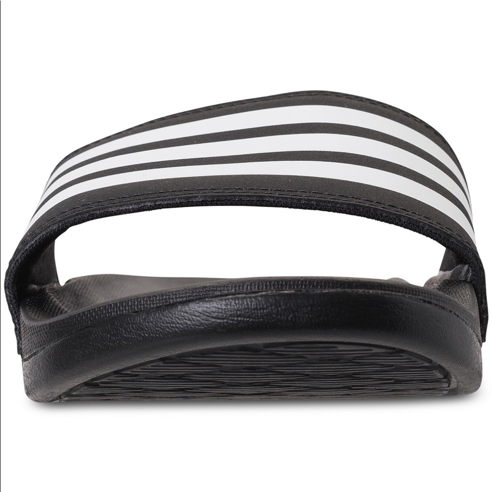 Brand New Adidas Sliders - Picture 4 of 5